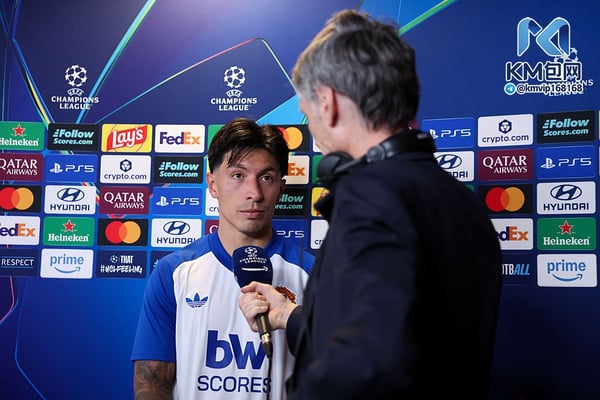 世界杯FIFA体育新闻：这位后卫公开表达了他的直言不讳的沮丧之情。/ Florencia Tan Jun/UEFA/Getty Images