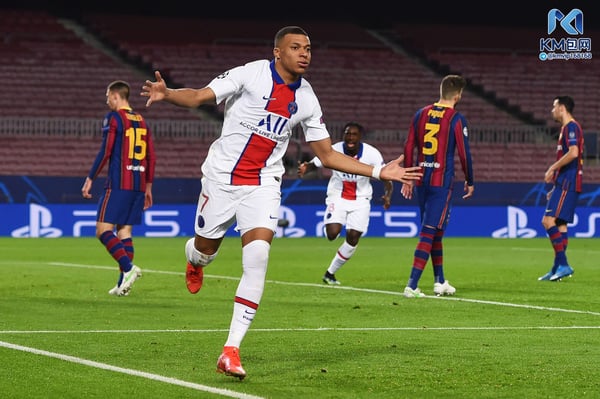 世界杯FIFA体育新闻:这是姆巴佩的个人秀。/ Alex Caparros - UEFA/Getty Images
