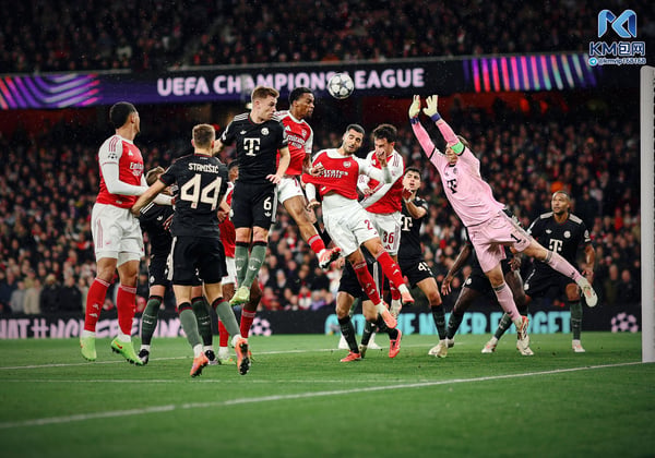 世界杯FIFA体育新闻：阿森纳和拜仁慕尼黑在2025-26赛季交锋。/ Julian Finney - UEFA/Getty Images