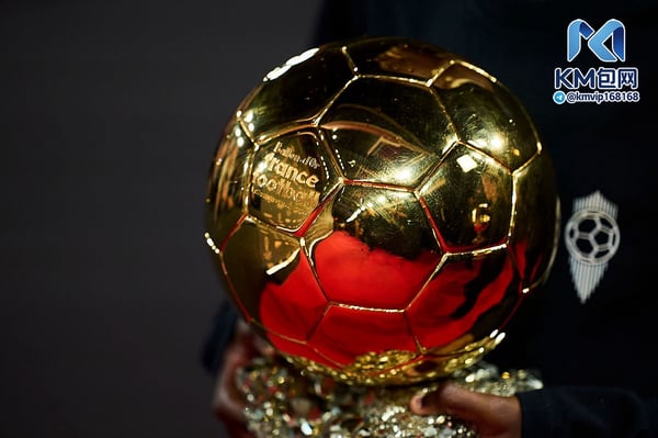 世界杯FIFA体育新闻:金球奖是足球界最负盛名的个人奖项。/ Jose Breton/Pics Action/NurPhoto/Getty Images
